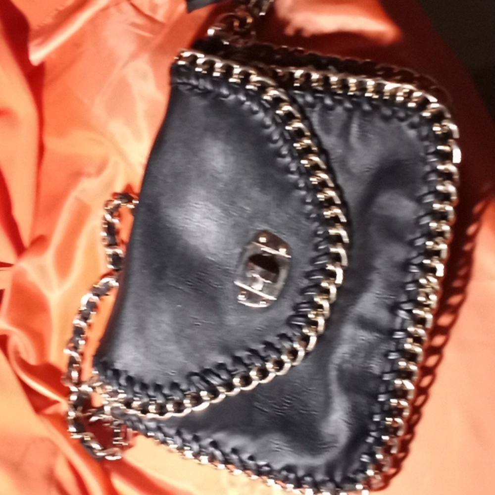 Black Miztique purse black chain